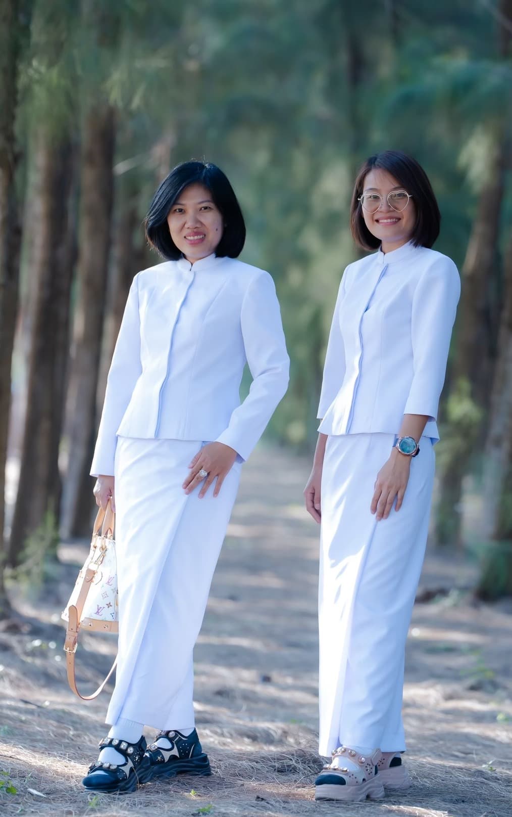 ชุดขาวผู้หญิง สำหรับใส่ไปวัด แบบที่ 2 - ภาพที่ 3