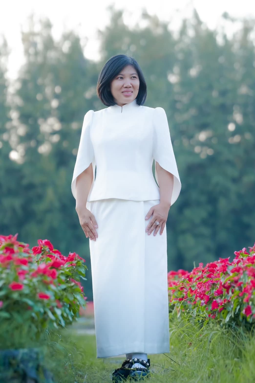 ชุดขาวผู้หญิง สำหรับใส่ไปวัด แบบที่ 3 - ภาพที่ 4