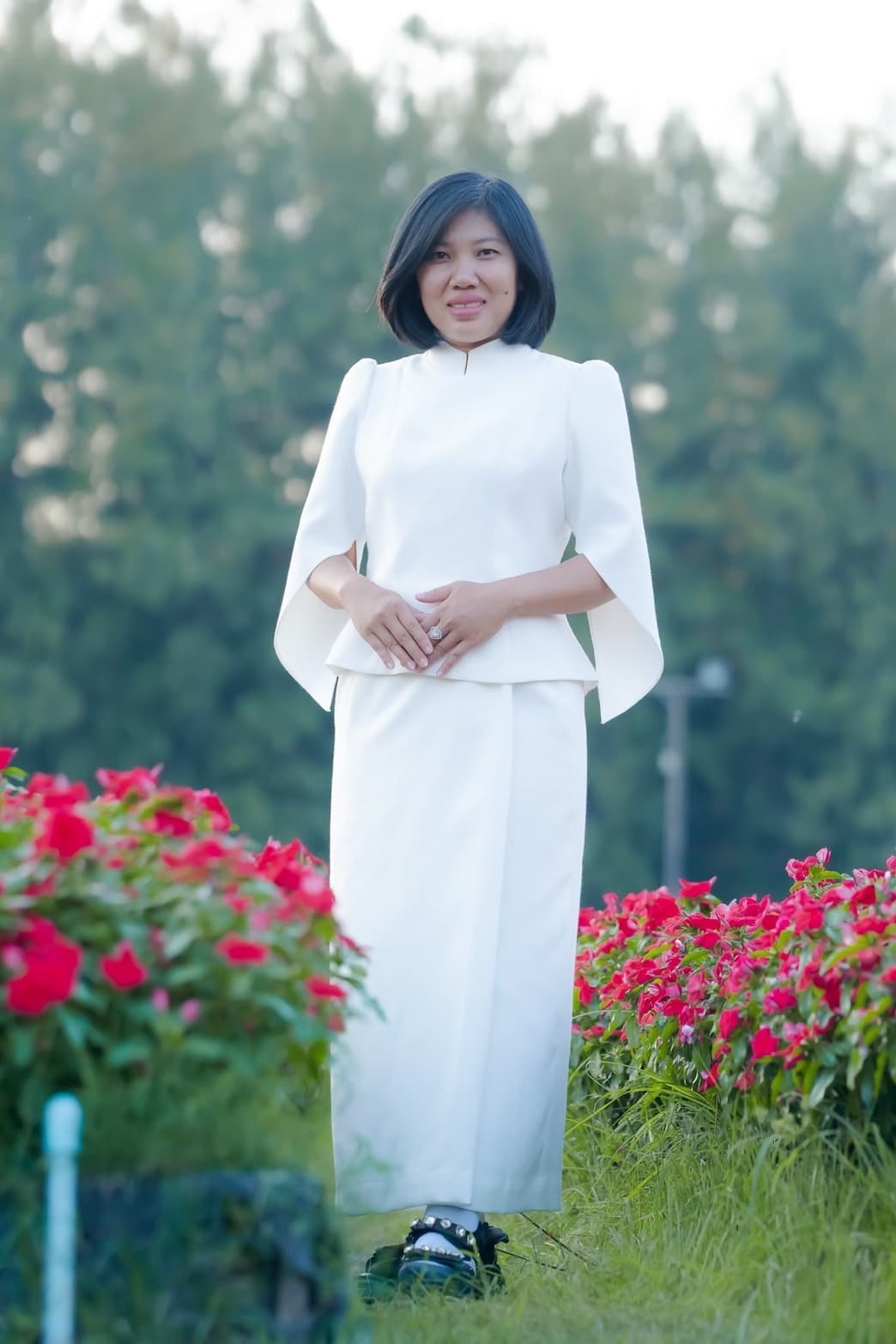 ชุดขาวผู้หญิง สำหรับใส่ไปวัด แบบที่ 3