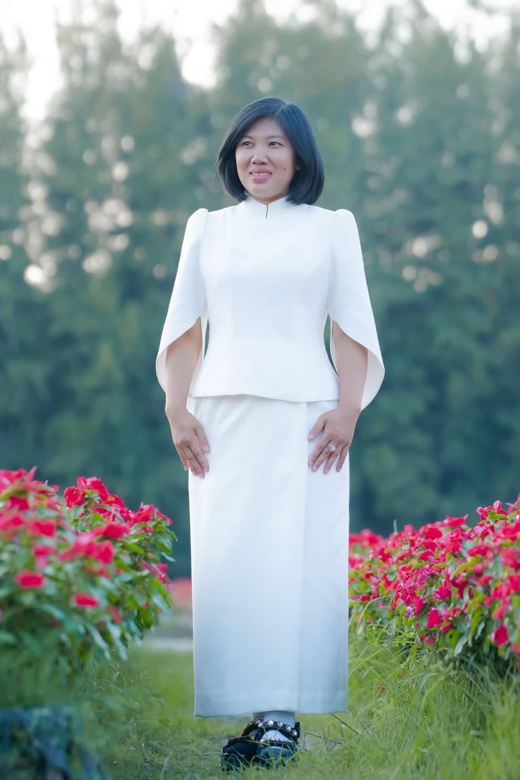 ชุดขาวผู้หญิง สำหรับใส่ไปวัด แบบที่ 3 - ภาพที่ 2